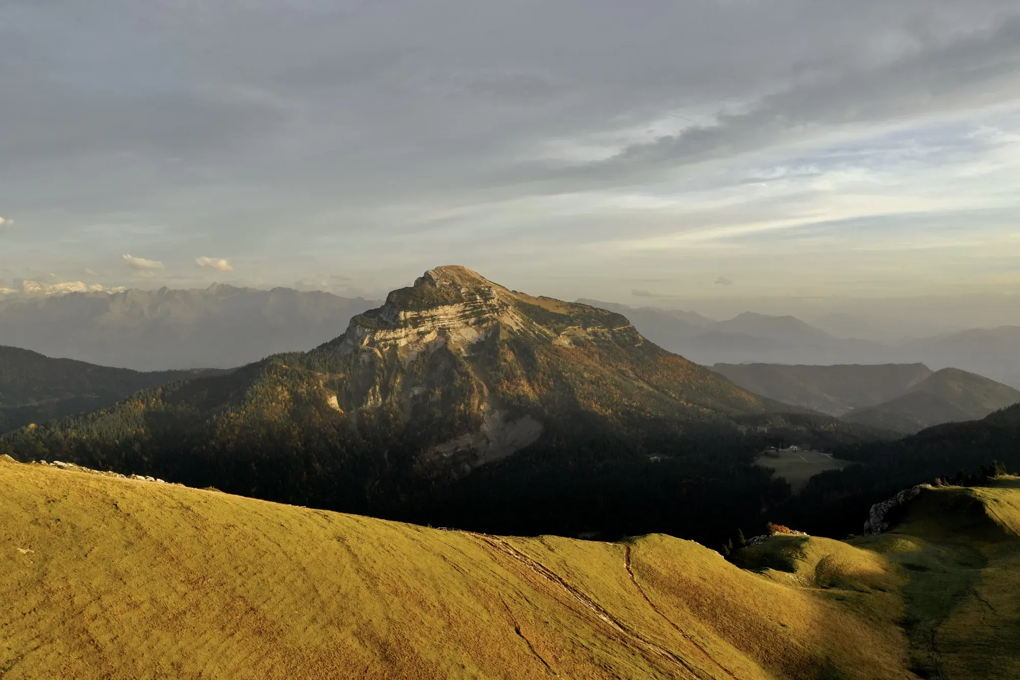 Le massif de la Chartreuse : histoire sacrée, biodiversité préservée